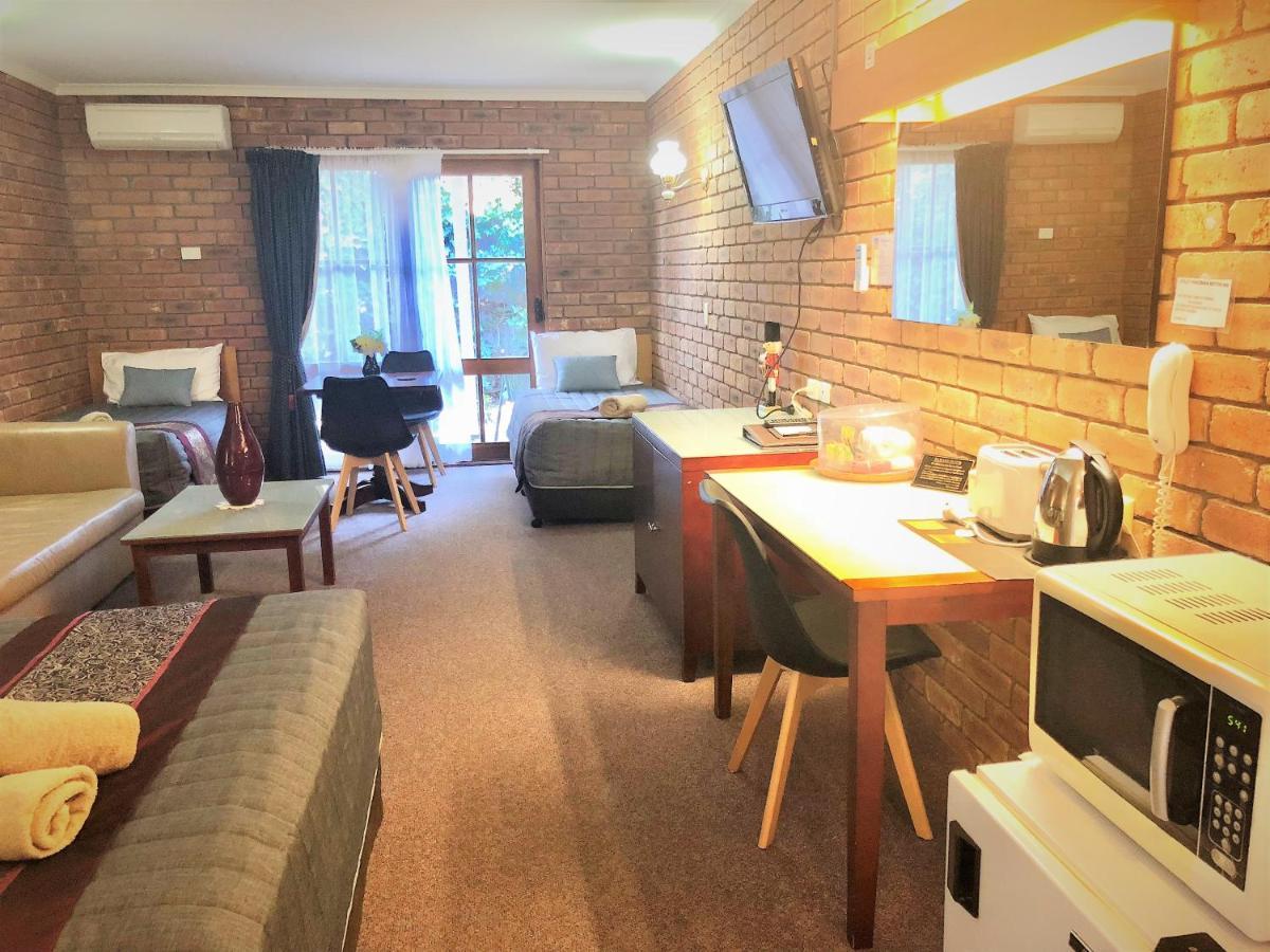 Jolly Swagman Motor Inn Euroa Εξωτερικό φωτογραφία